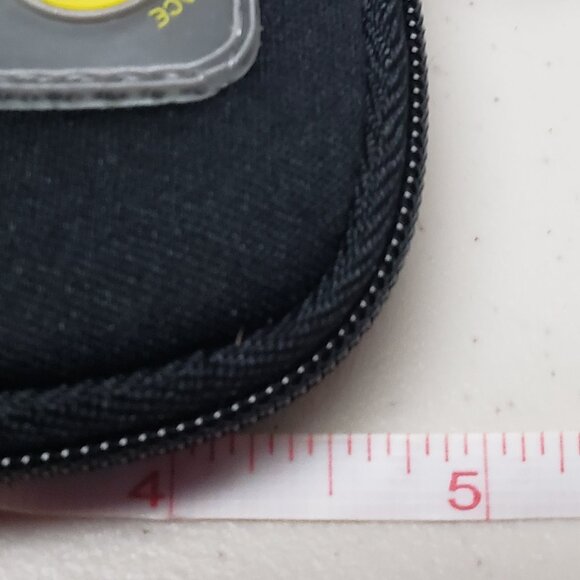 Roots Pouch - Picture 8 of 9